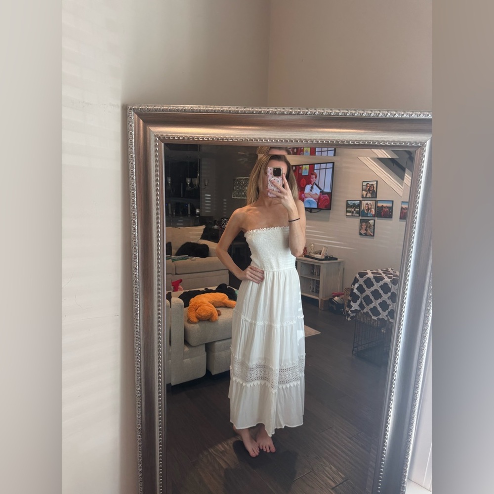 Amazon Strapless Dress - Picture 4 of 5